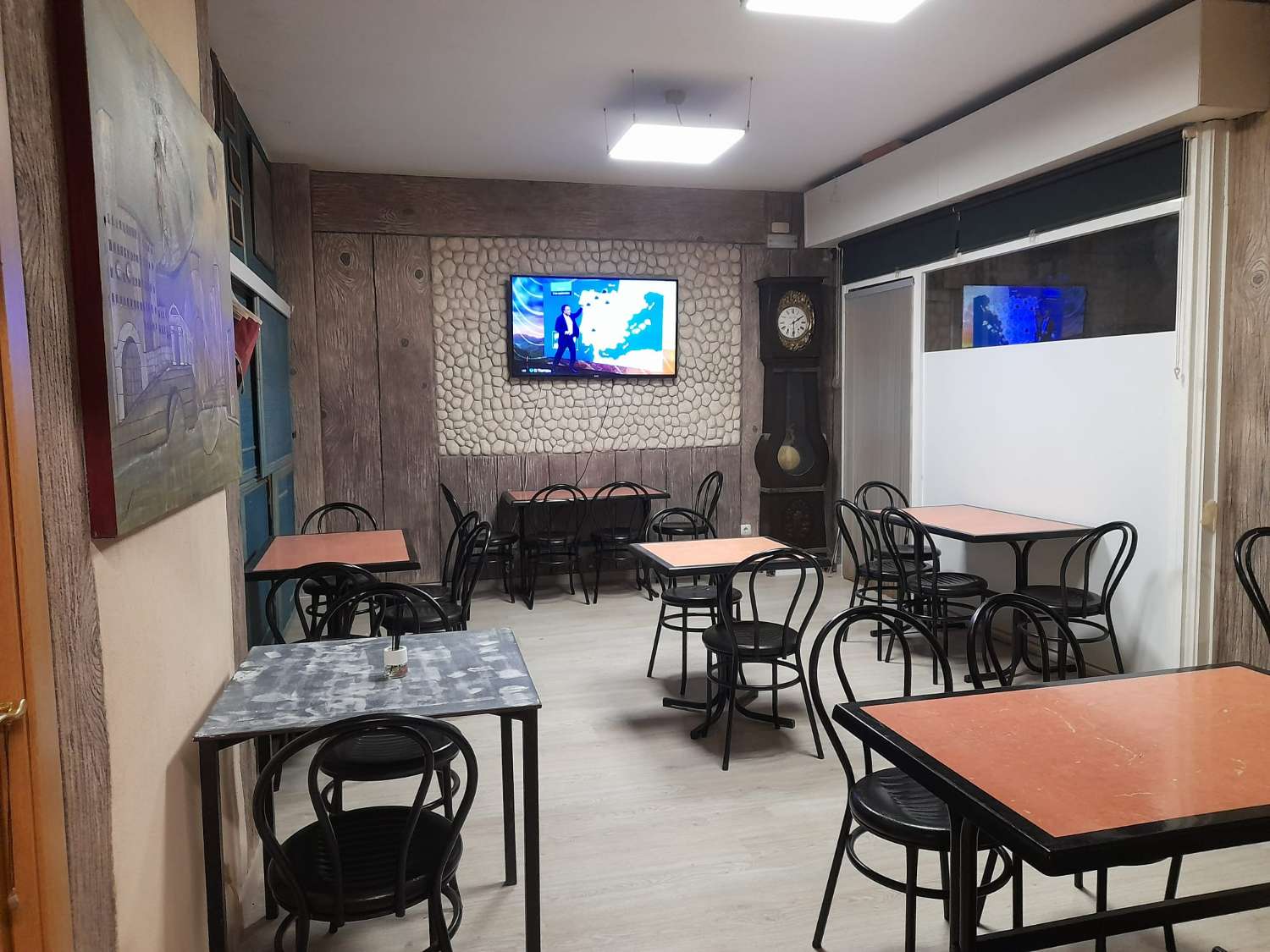 Bar-Cafetria transfer with smoke outlets in Son Ferriol