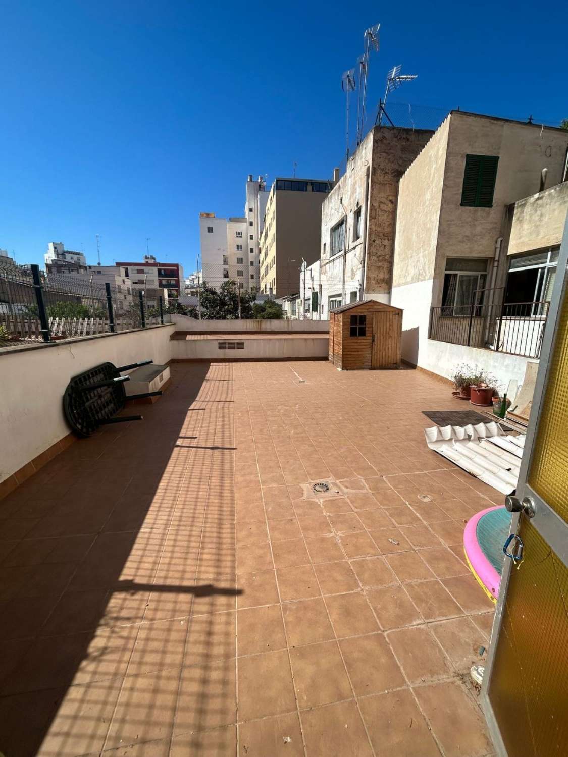 Spacious original apartment for sale in Pere Garau, with terrace