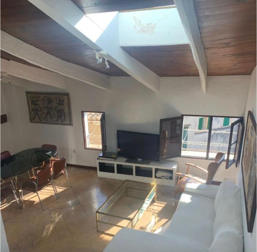 Se Vende Edificio de pisos en Casco Antiguo