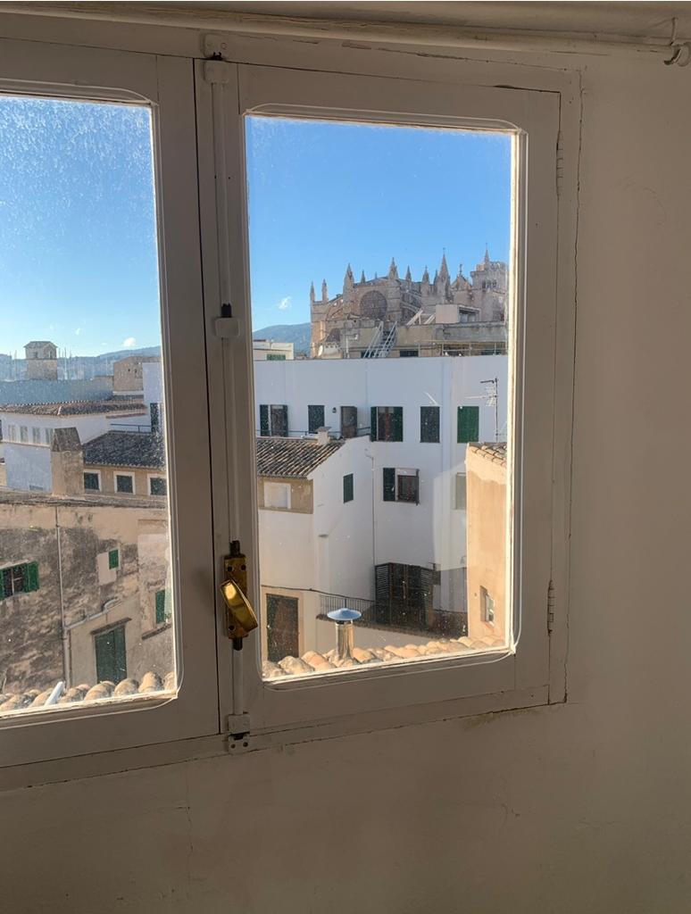 Se Vende Edificio de pisos en Casco Antiguo