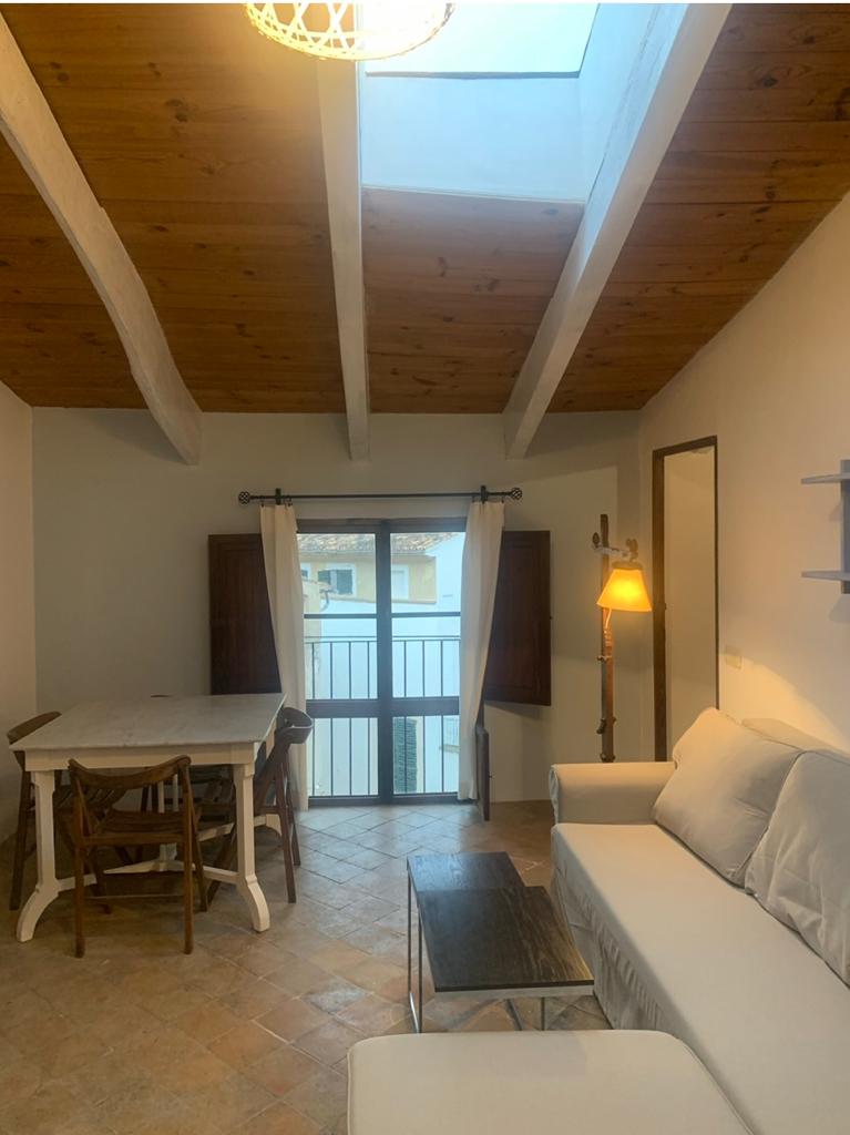 Se Vende Edificio de pisos en Casco Antiguo