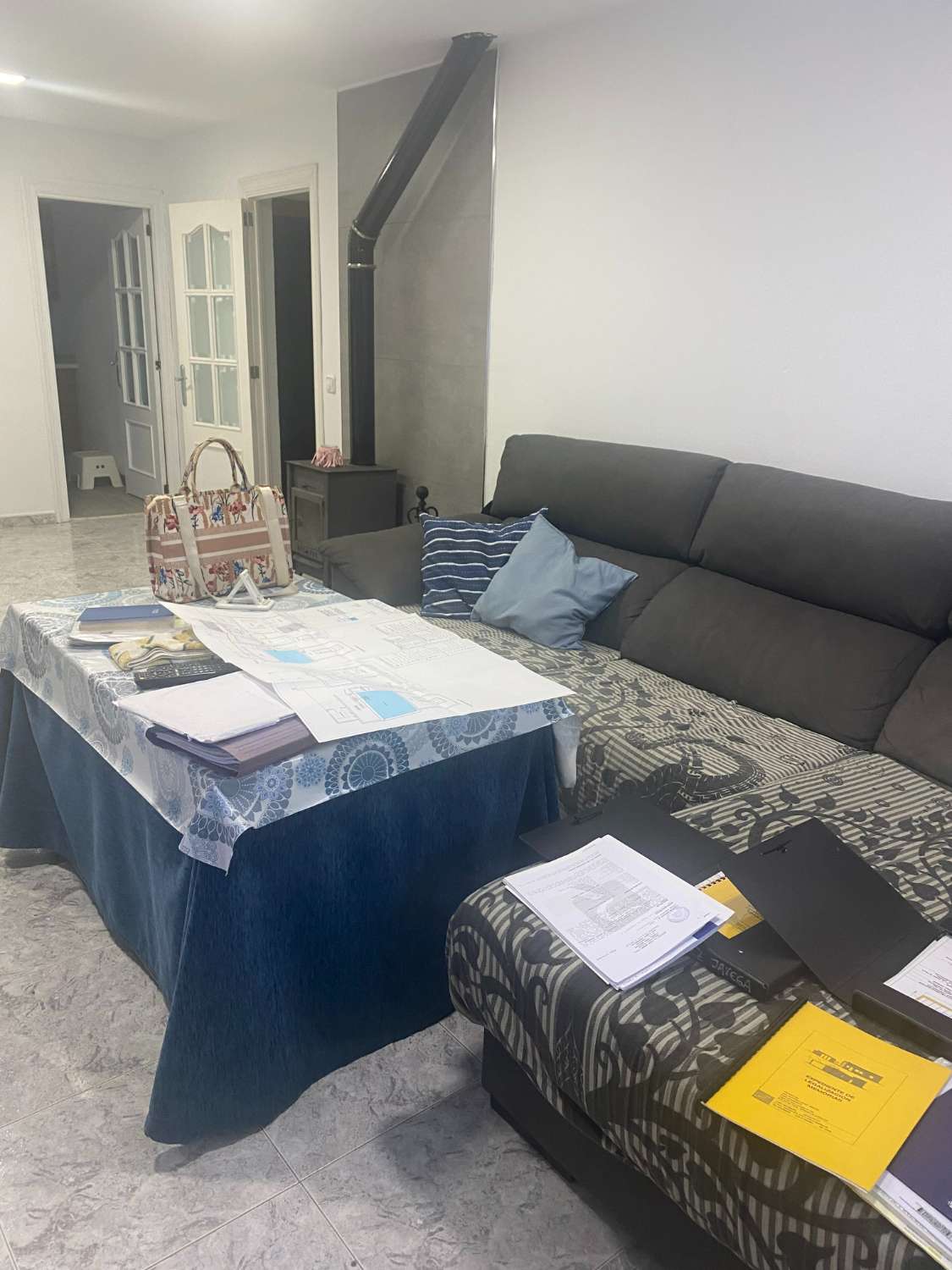 Chalet Unifamiliar con Piscina
