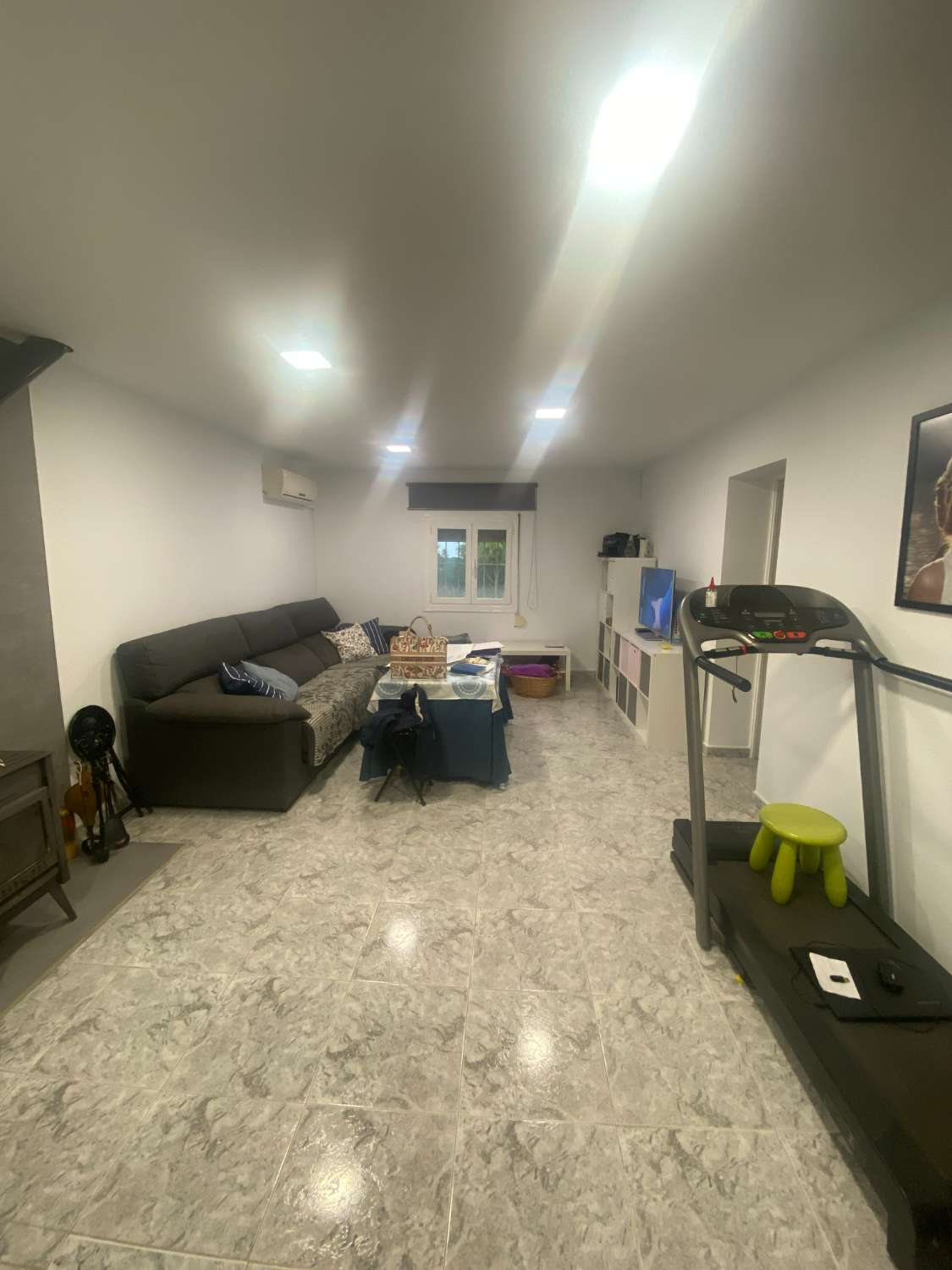 Chalet Unifamiliar con Piscina