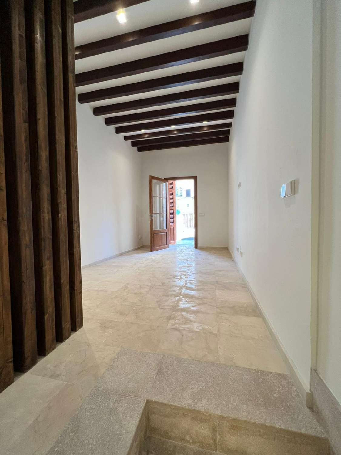 Ground Floor For Sale in Santa Catalina