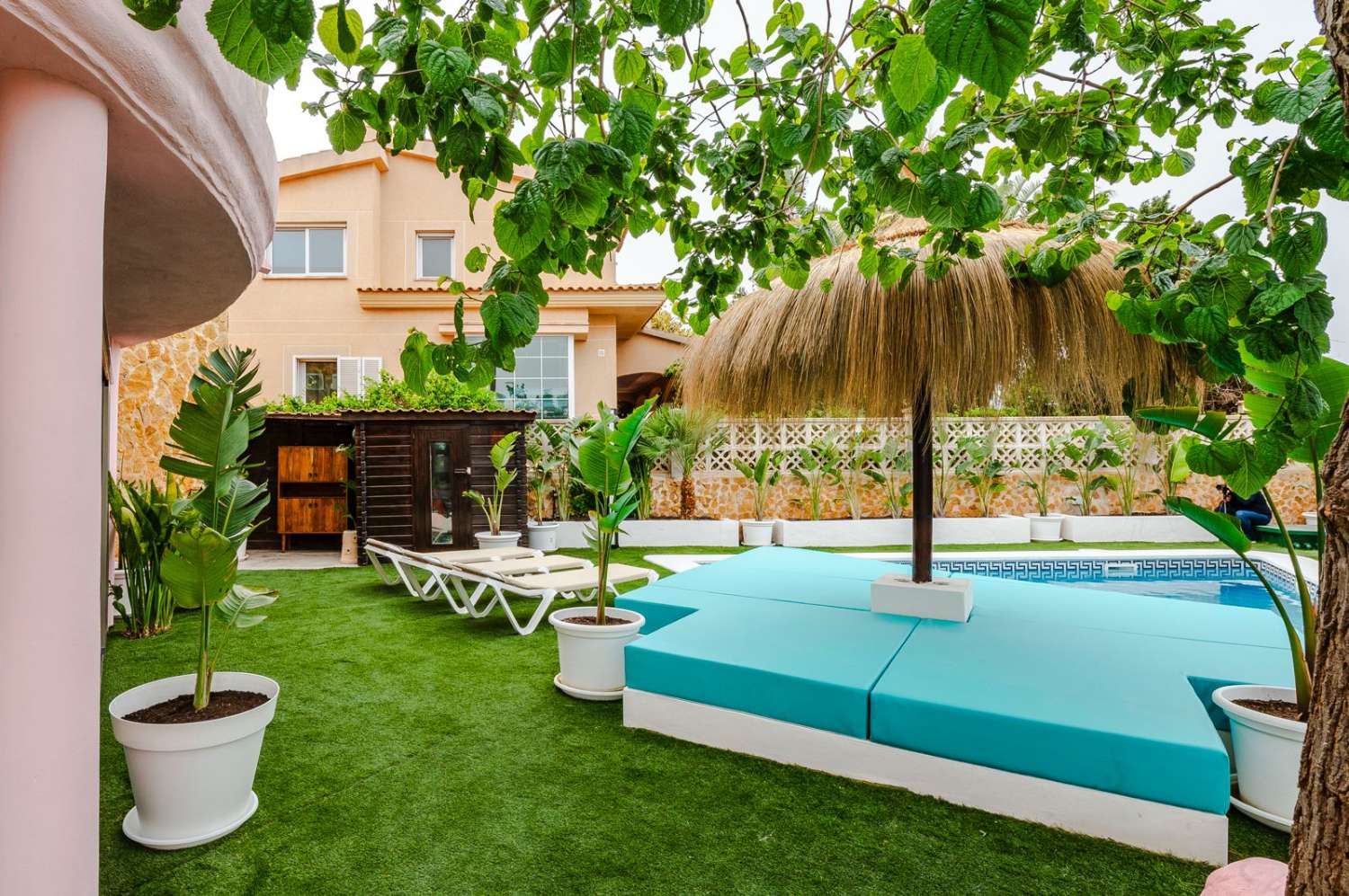 CHALET INDEPENDIENTE EN VENTA CON PISCINA EN SA TORRE