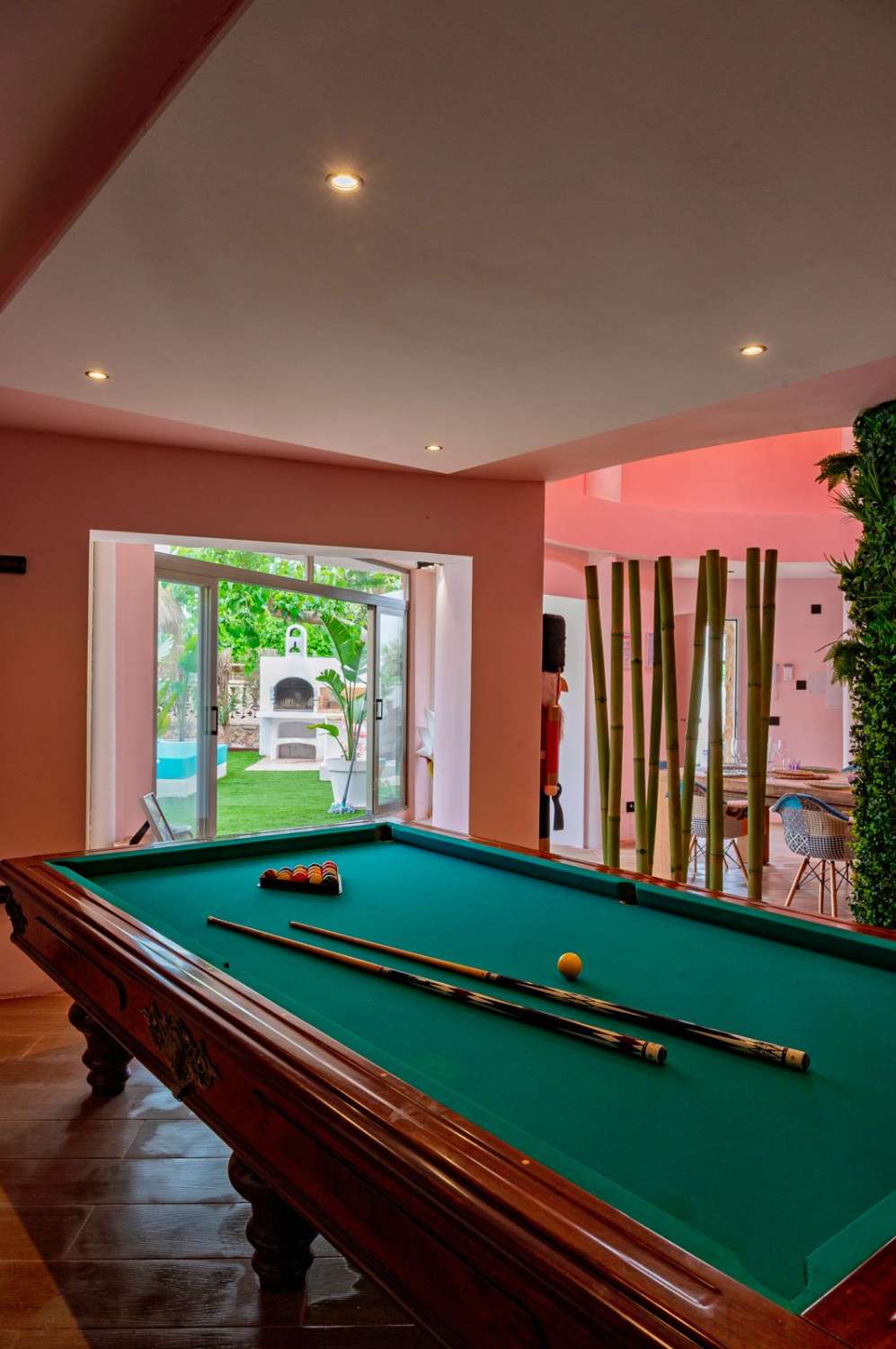 CHALET INDEPENDIENTE EN VENTA CON PISCINA EN SA TORRE