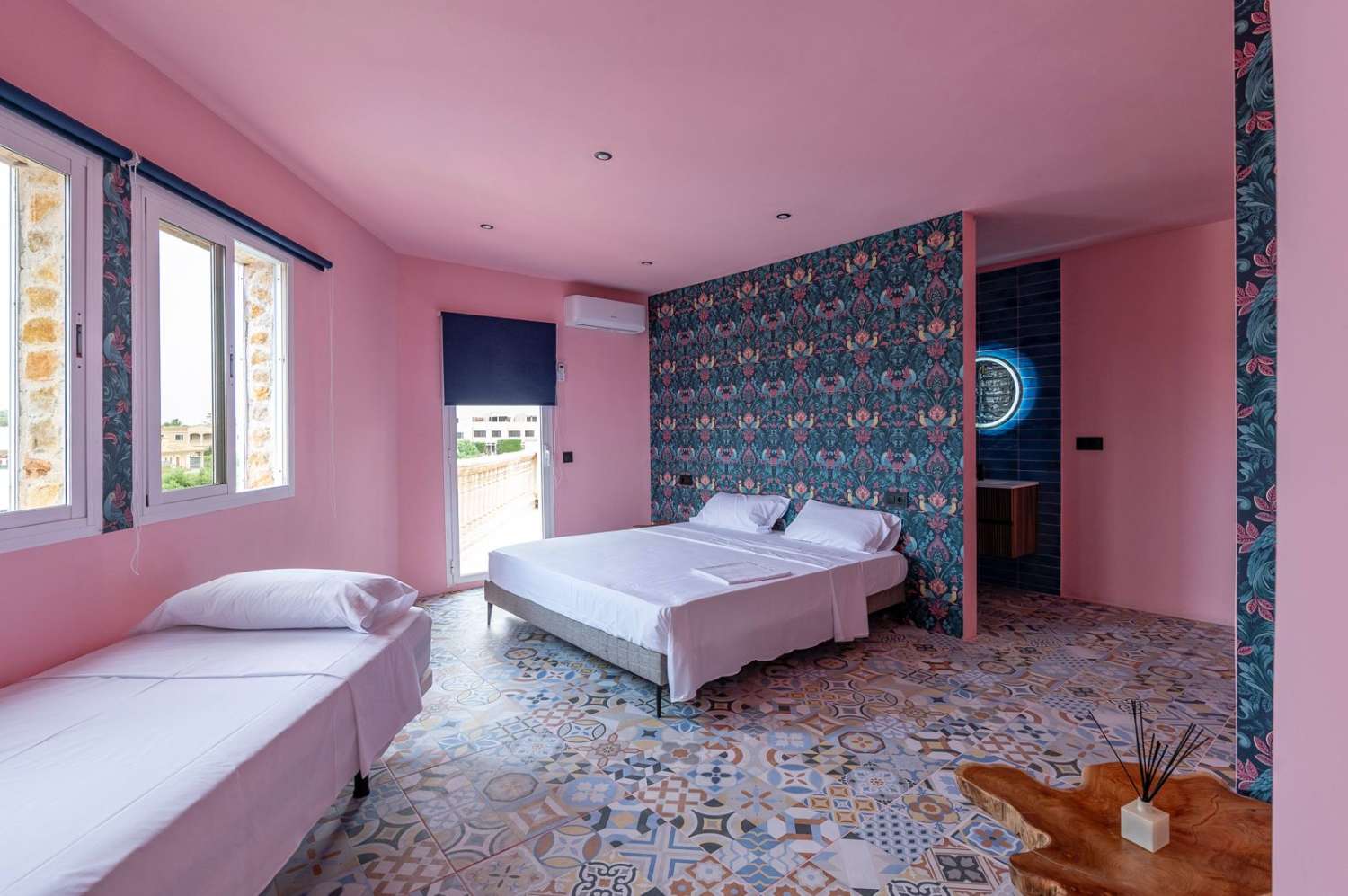 CHALET INDEPENDIENTE EN VENTA CON PISCINA EN SA TORRE